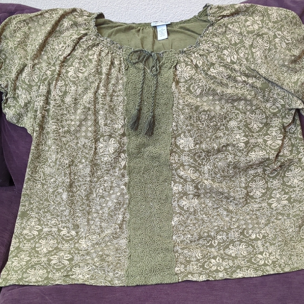 Catherines Green Short Sleeve Tie Front Blouse